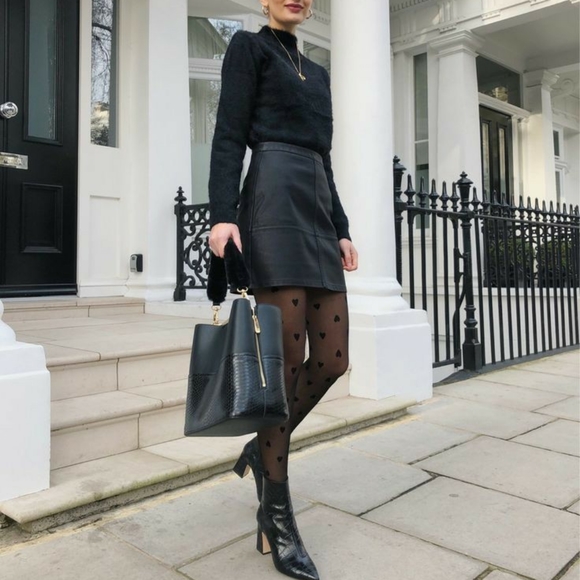 *Jaclyn Smith Leather Skirt - Picture 3 of 3